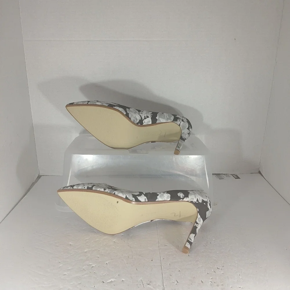 Banana Republic Floral Pointed Toe Pumps 9.5 Black White Grey Stiletto Career